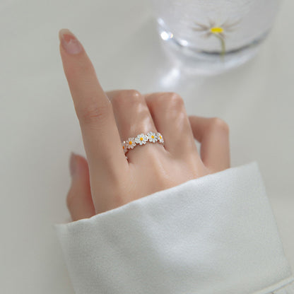 Adjustable Metal Daisy Band Ring by HitMyNeed
