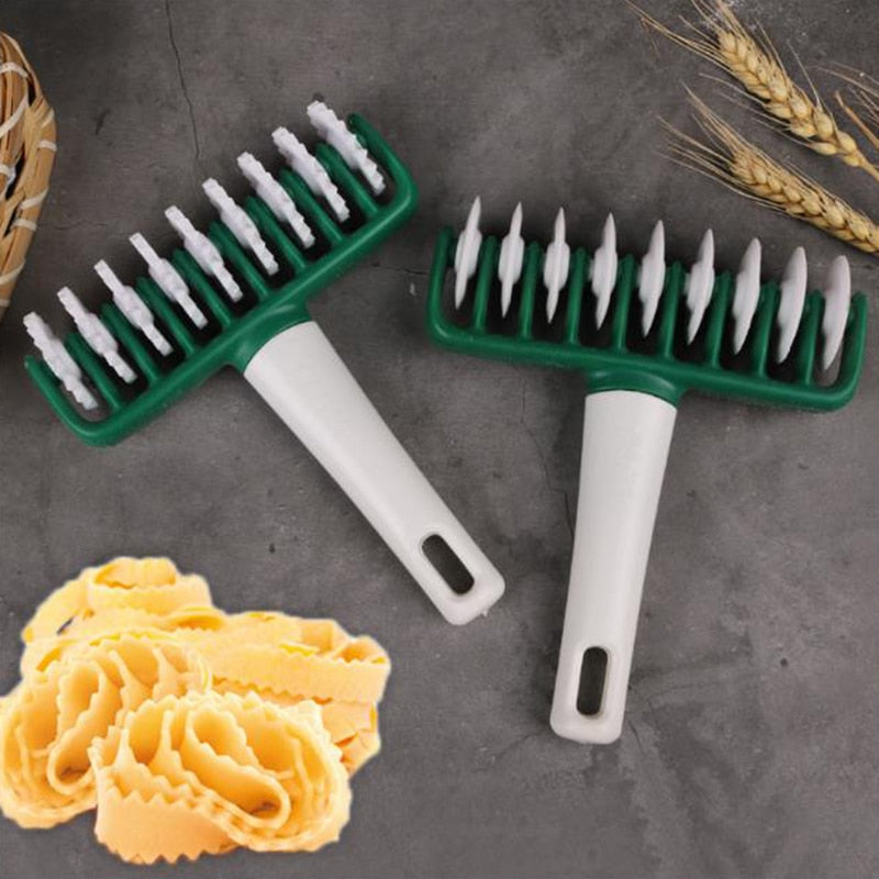 Adjustable Pasta and Noodle Dough Cutter Roller by HitMyNeed