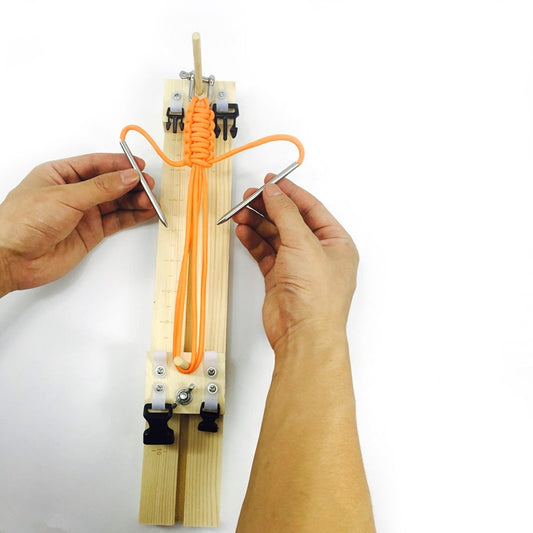 Adjustable Wooden Paracord Jig Bracelet Making Tool by HitMyNeed