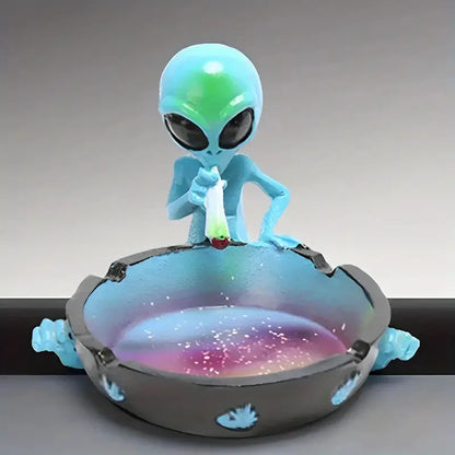 Alien Resin Ashtray and Trinket Holder blue by HitMyNeed