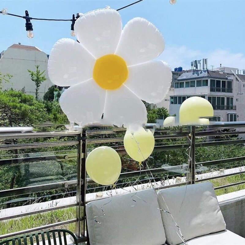Aluminum Foil Daisy Balloon, 50cm Party Decoration by HitMyNeed