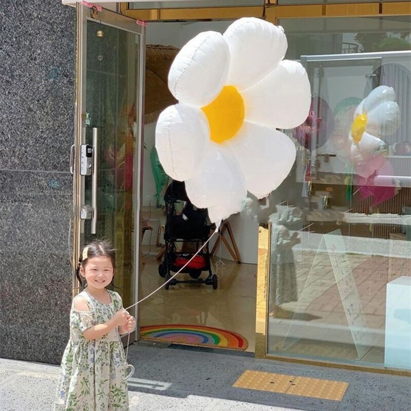 Aluminum Foil Daisy Balloon, 50cm Party Decoration by HitMyNeed