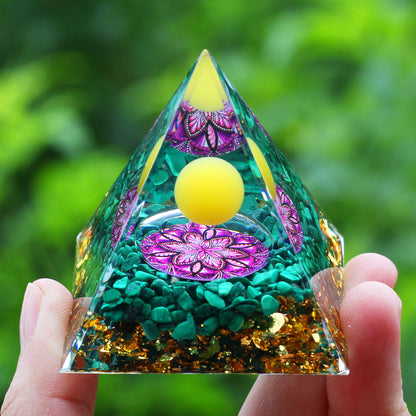 Amethyst & Peridot Orgone Pyramid for Meditation a21 by HitMyNeed