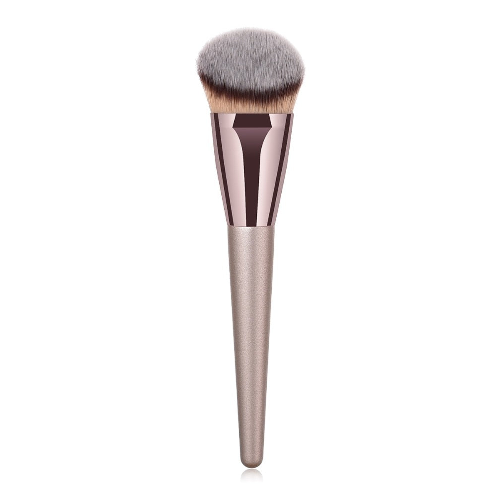 Angled Buffing Brush for Foundation & Contour by HitMyNeed