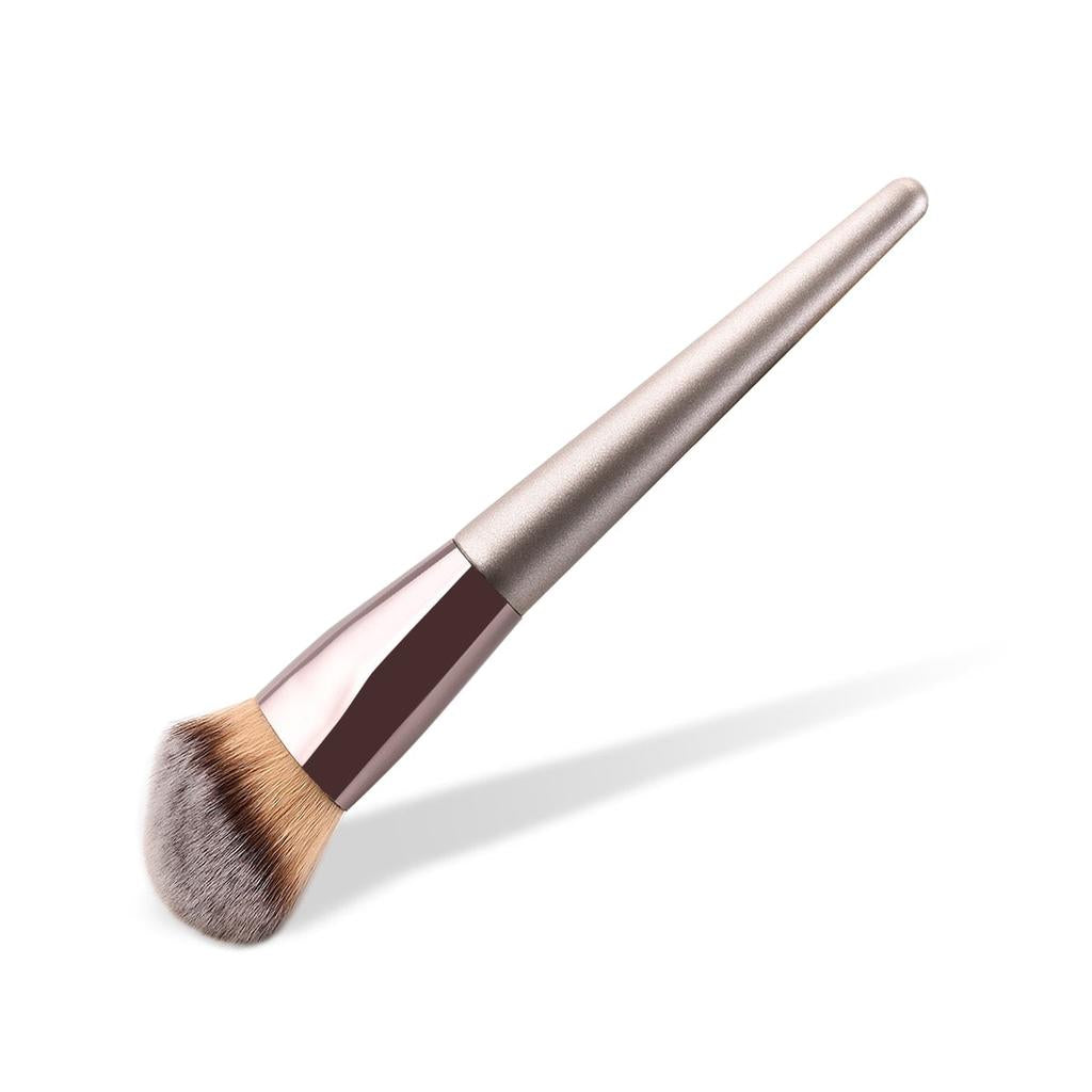 Angled Buffing Brush for Foundation & Contour by HitMyNeed