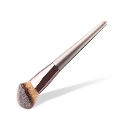 Angled Buffing Brush for Foundation & Contour by HitMyNeed
