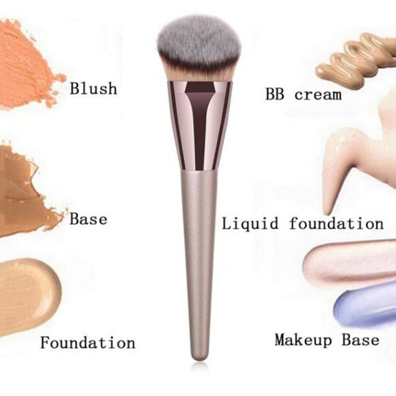 Angled Buffing Brush for Foundation & Contour by HitMyNeed