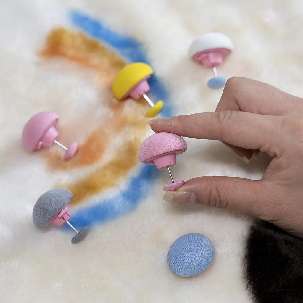 Anti-Slip Comforter & Bed Sheet Clips 4/8pcs by HitMyNeed