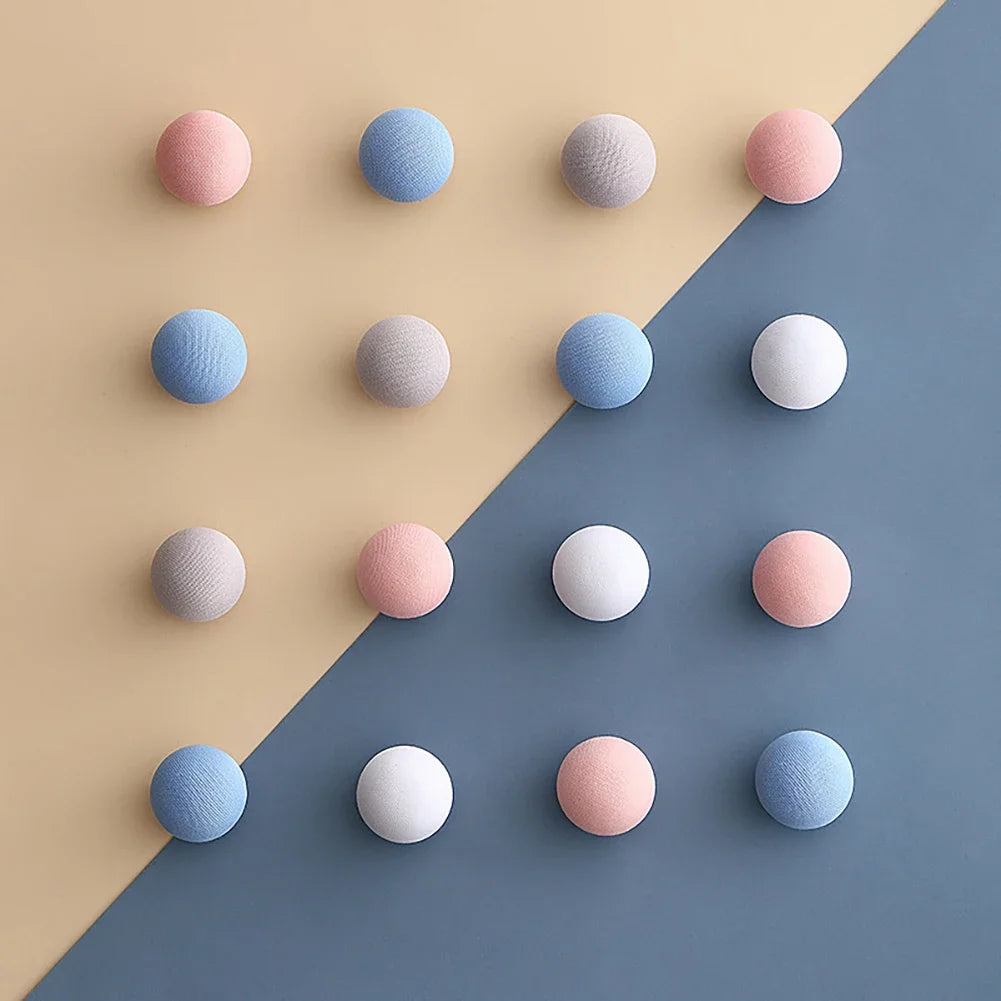 Anti-Slip Comforter & Bed Sheet Clips 4/8pcs by HitMyNeed