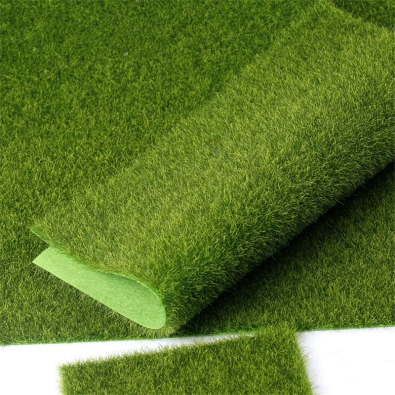 Artificial Moss Grass Wall Panel 30 x 30 cm by HitMyNeed