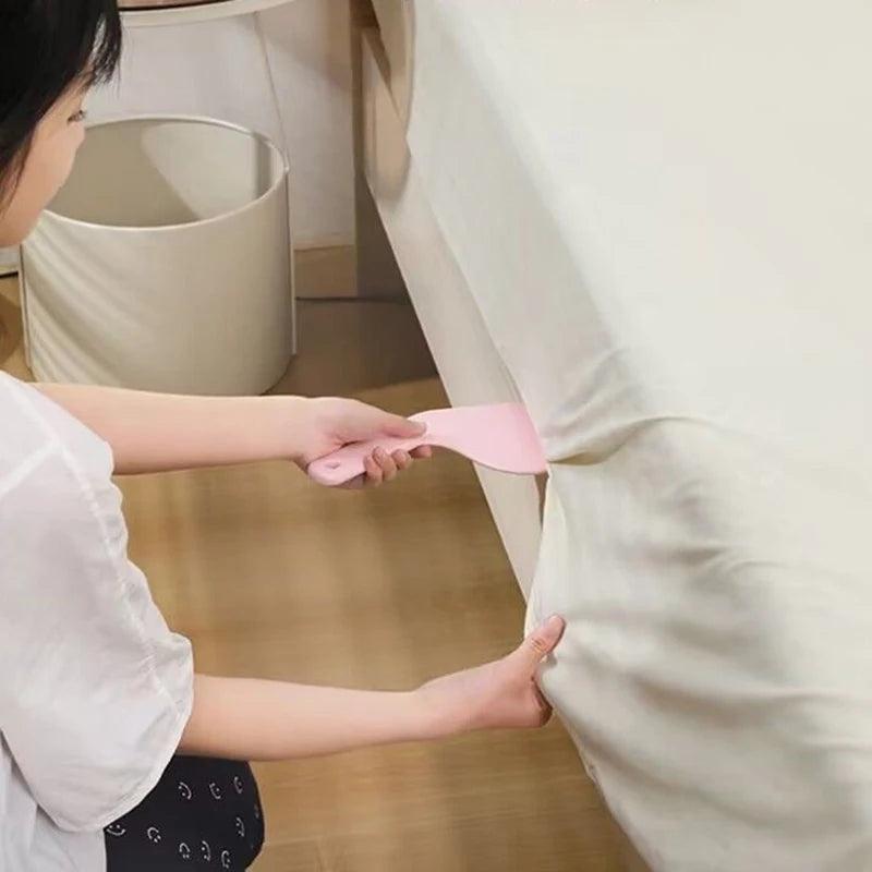 Bed Sheet Tucker Tool for Easy Sheet Changing by HitMyNeed
