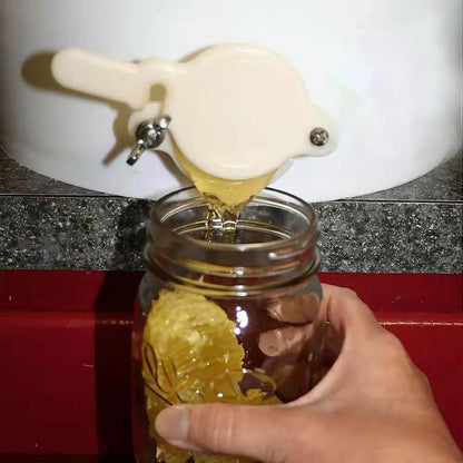 Beekeeping Plastic Honey Gate Valve Tap by HitMyNeed
