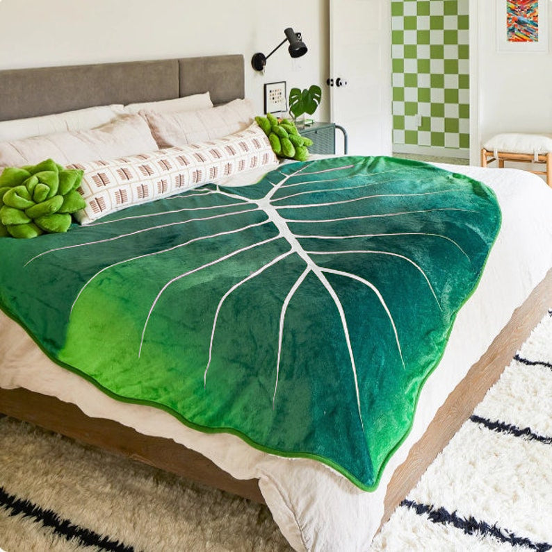 Breathable Flannel Leaf Throw Blanket green-leaf-pattern-d 160x220cm by HitMyNeed