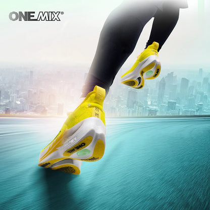 Carbon Fiber Plate Marathon Running Shoes by HitMyNeed