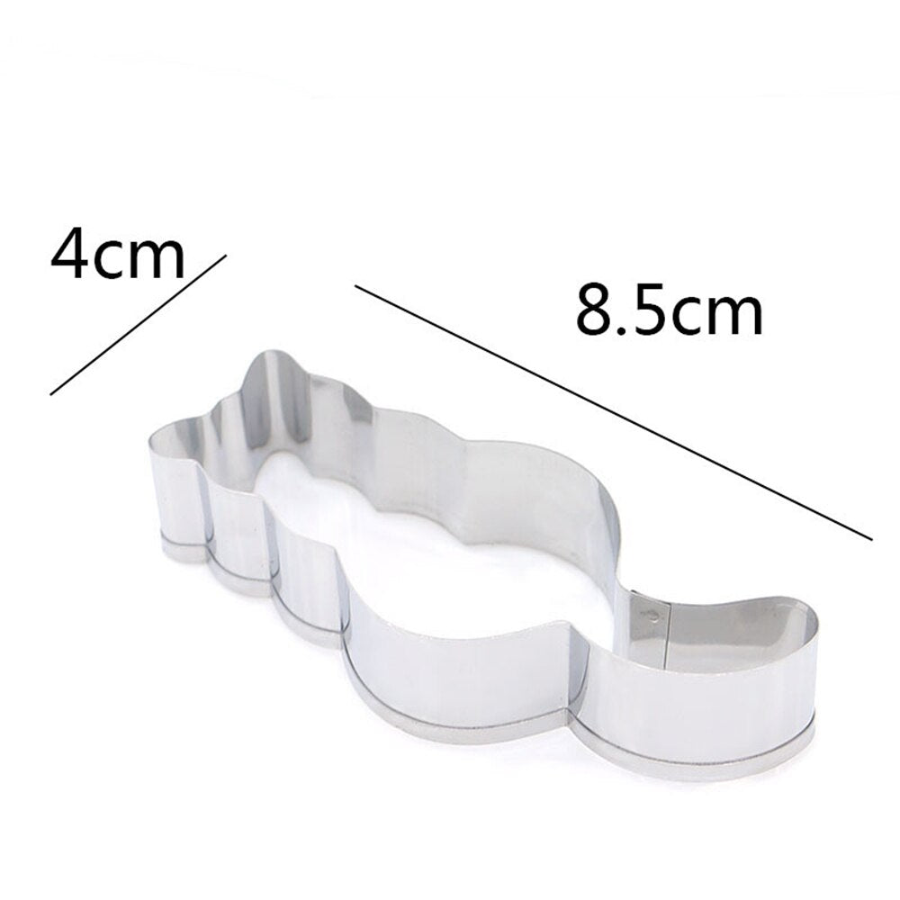 Cat Cookie Cutters Set of 5 Stainless Steel by HitMyNeed