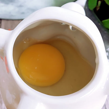 Ceramic Big Nose Egg Separator with Handle by HitMyNeed
