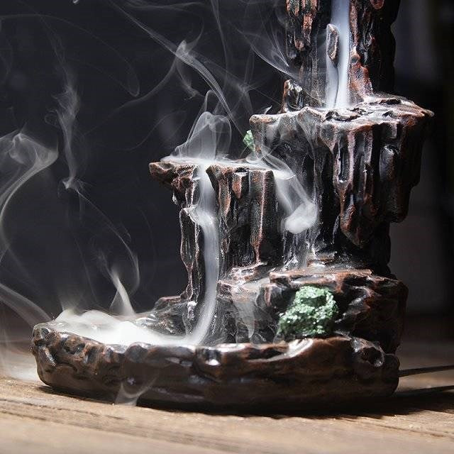 Ceramic Incense Smoke Waterfall Burner with Cones by HitMyNeed