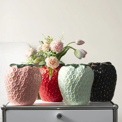 Ceramic Strawberry Flower Vase 17 x 19 cm by HitMyNeed