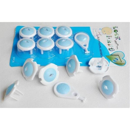 Child Safety Outlet Plug Covers with Lock (EU/UK) by HitMyNeed