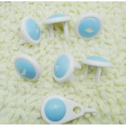 Child Safety Outlet Plug Covers with Lock (EU/UK) by HitMyNeed