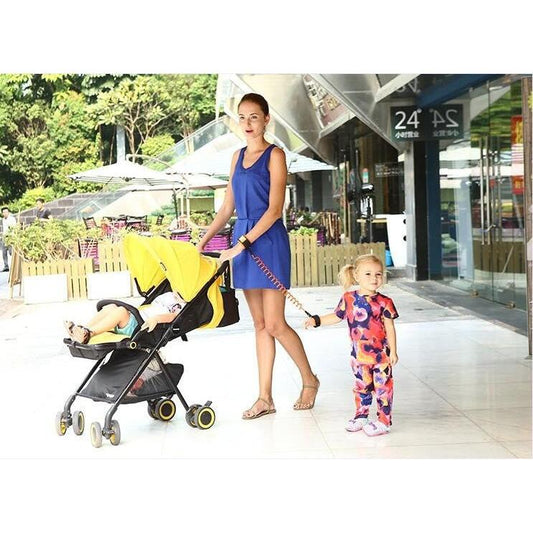 Child Safety Wrist Harness with Adjustable Velcro by HitMyNeed