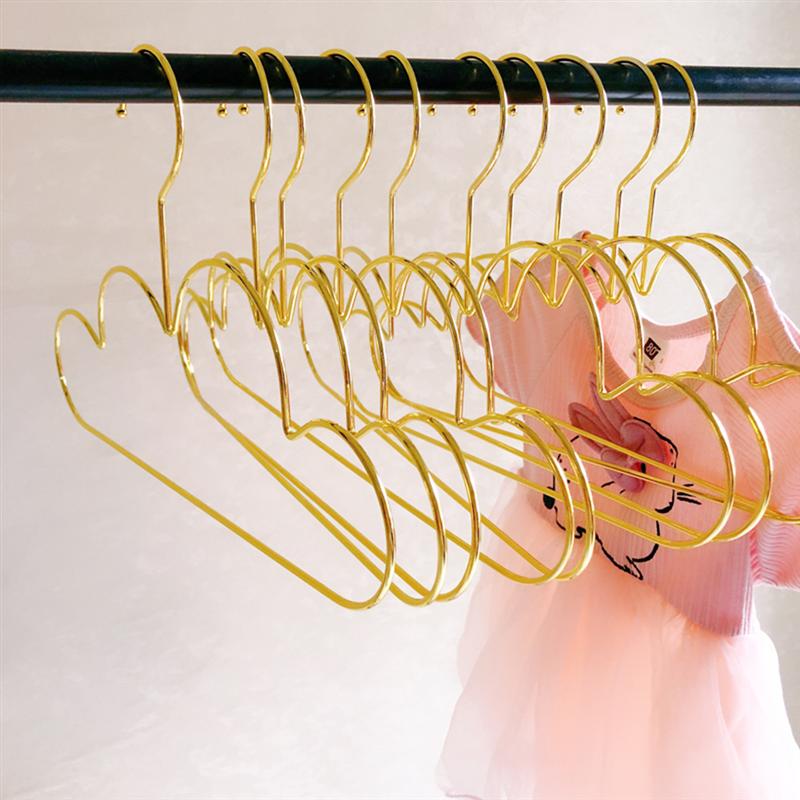 Children's Metal Clothes Hangers Cloud Design (5pcs) by HitMyNeed