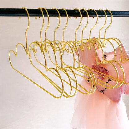 Children's Metal Clothes Hangers Cloud Design (5pcs) by HitMyNeed