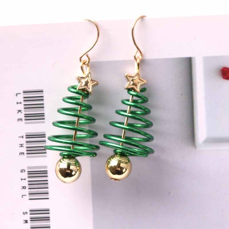 Christmas Tree Dangle Earrings for Holiday Parties by HitMyNeed