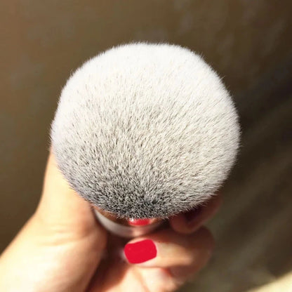 Chubby Pier Flat Cream Foundation Brush by HitMyNeed