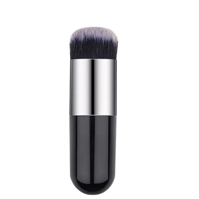 Chubby Pier Flat Cream Foundation Brush black-silver by HitMyNeed