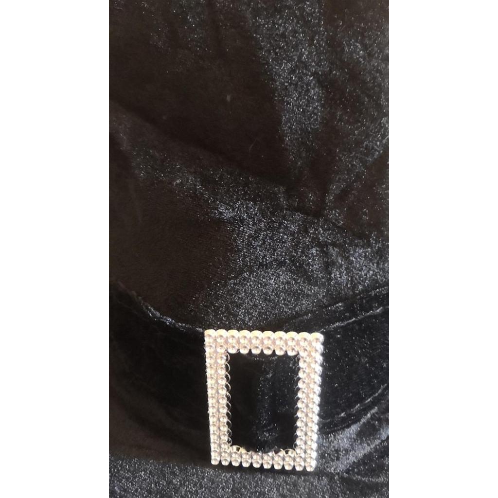 Classic Black Velour Witch Hat for Halloween by HitMyNeed