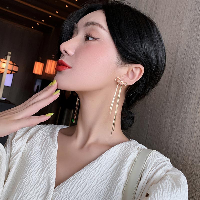 Classic Gold Bow Drop Earrings by HitMyNeed