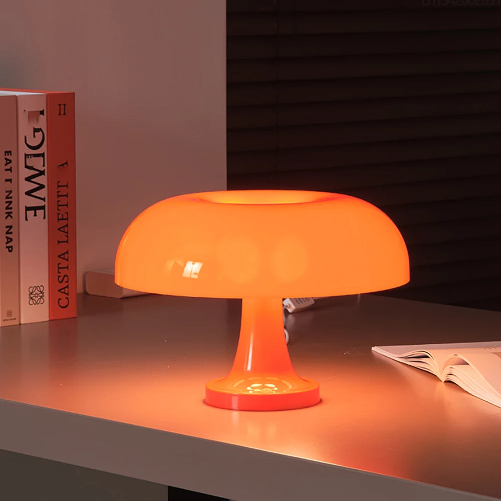 Classic Mushroom Bauhaus Table Lamp USB 28cm by HitMyNeed