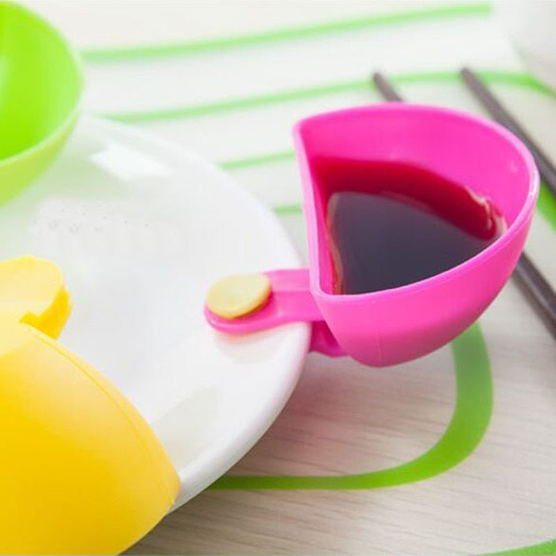 Clip-On Dip Bowls for Plates, Set of 4 by HitMyNeed