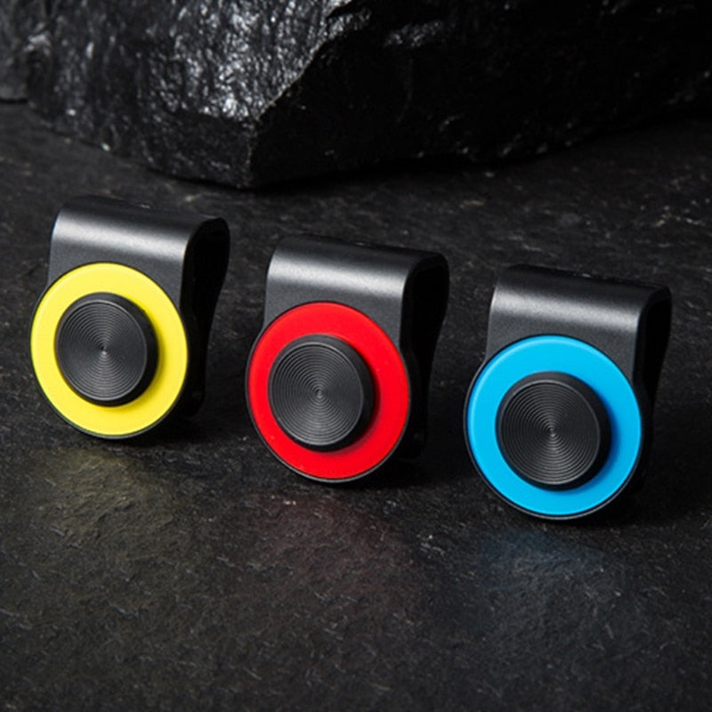 Clip-On Joystick Mobile Game Controller by HitMyNeed