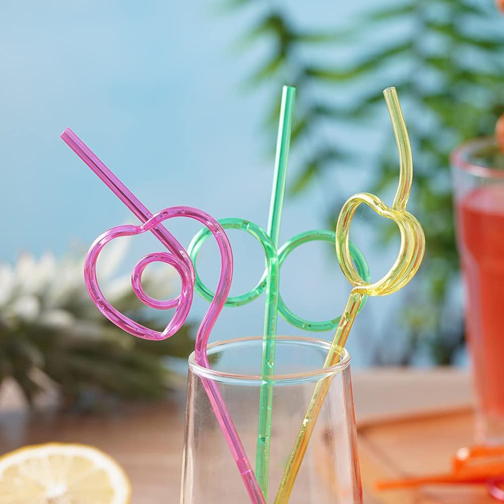 Colorful Plastic Curly Drinking Straws (30 Pack) by HitMyNeed