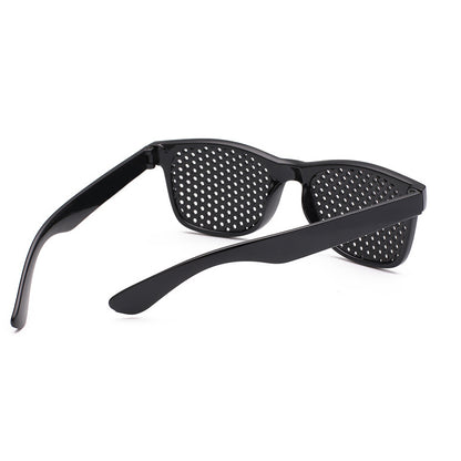 Corrective Pinhole Glasses for Natural Vision Training by HitMyNeed