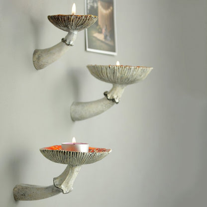 Creative Mushroom Wall Shelves Set of 3 by HitMyNeed