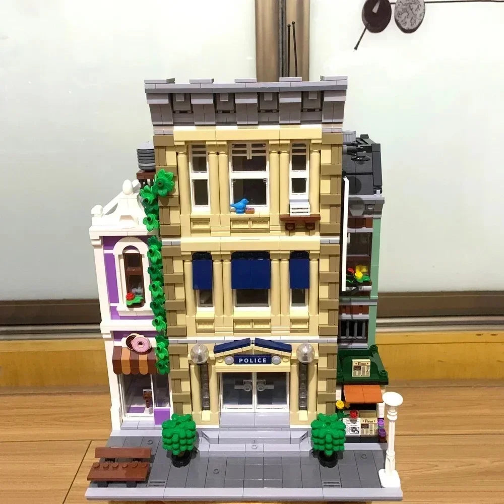Creator Street Brick Bank & Corner Cafe Building Set by HitMyNeed