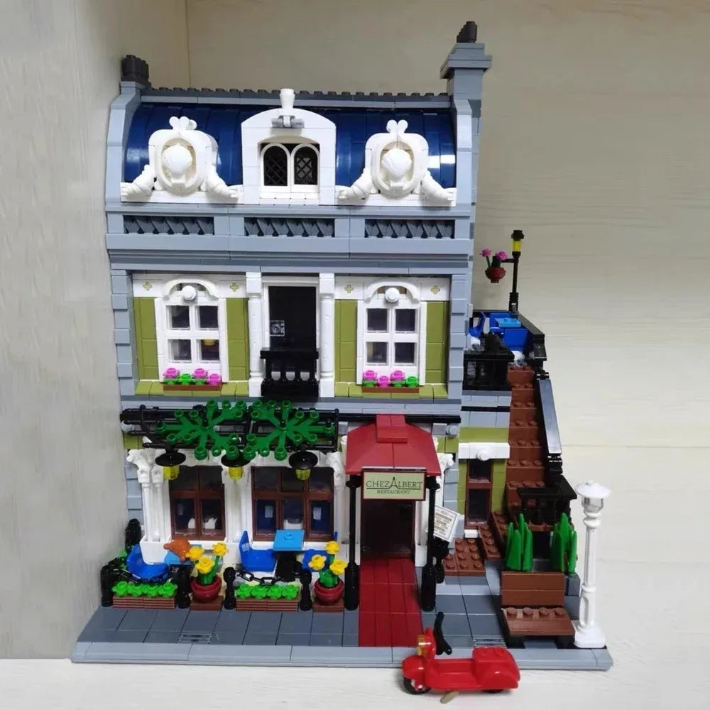Creator Street Brick Bank & Corner Cafe Building Set parisian-restaurant by HitMyNeed