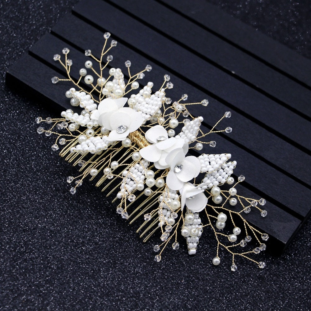 Crystal Pearl Veil Comb Wedding Hair Accessory by HitMyNeed