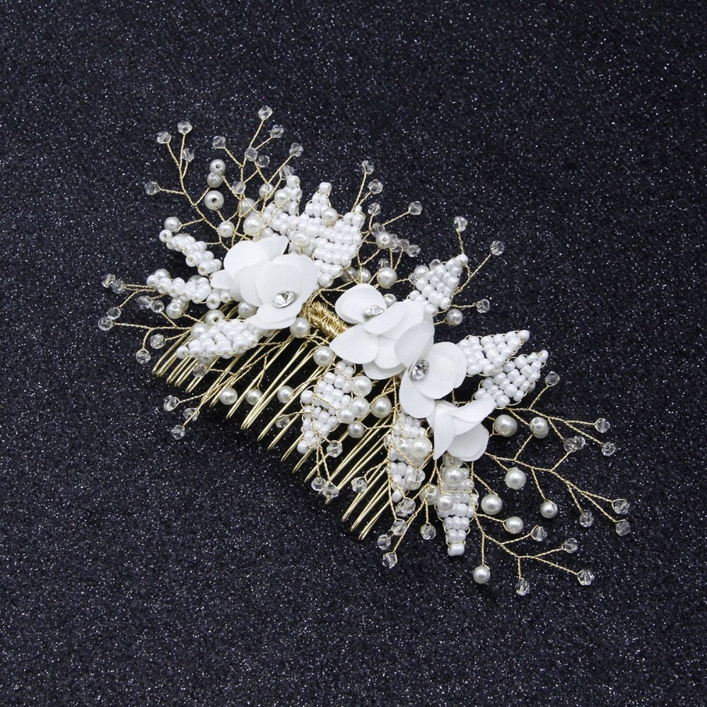 Crystal Pearl Veil Comb Wedding Hair Accessory by HitMyNeed