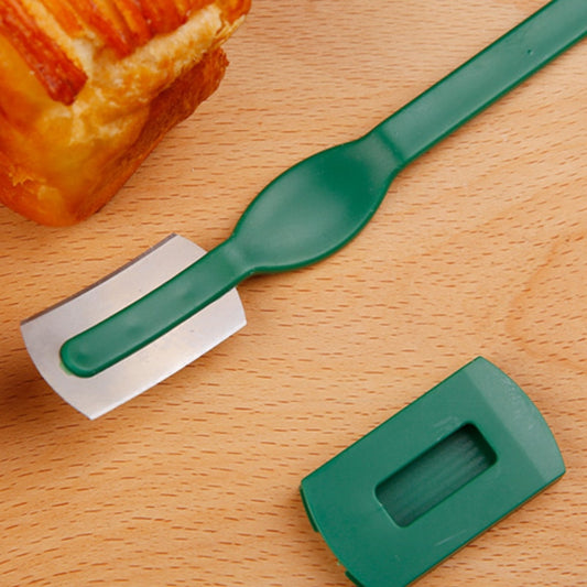 Curved Bread Lame Scoring Knife with Safety Case by HitMyNeed