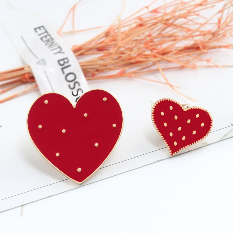 Cute Enamel Heart Brooch Pin Set (2 Pieces) by HitMyNeed