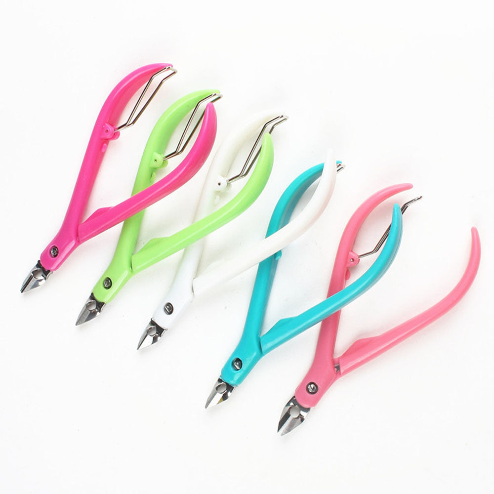 Cuticle Cutter Nail Manicure Tool by HitMyNeed