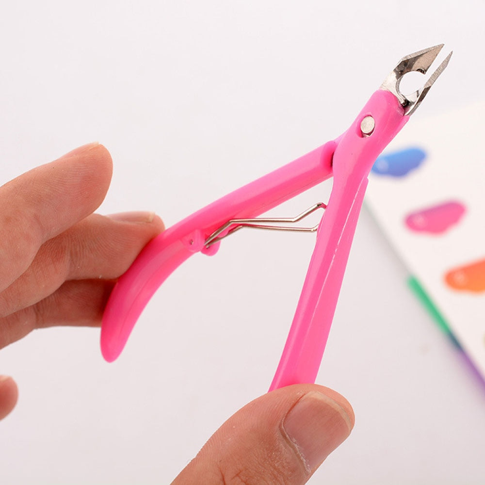 Cuticle Cutter Nail Manicure Tool by HitMyNeed
