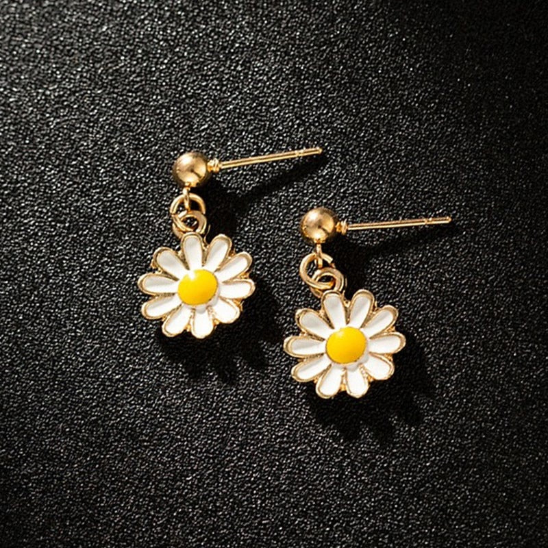 Daisy Flower Stud Earrings for Girls and Women by HitMyNeed