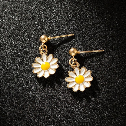 Daisy Flower Stud Earrings for Girls and Women by HitMyNeed
