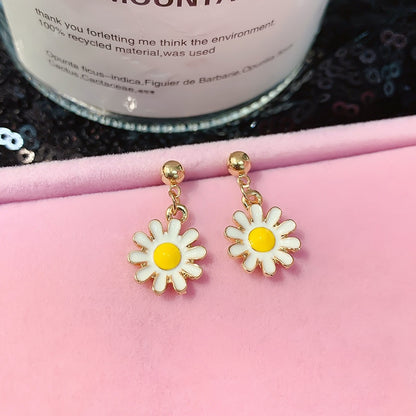 Daisy Flower Stud Earrings for Girls and Women by HitMyNeed