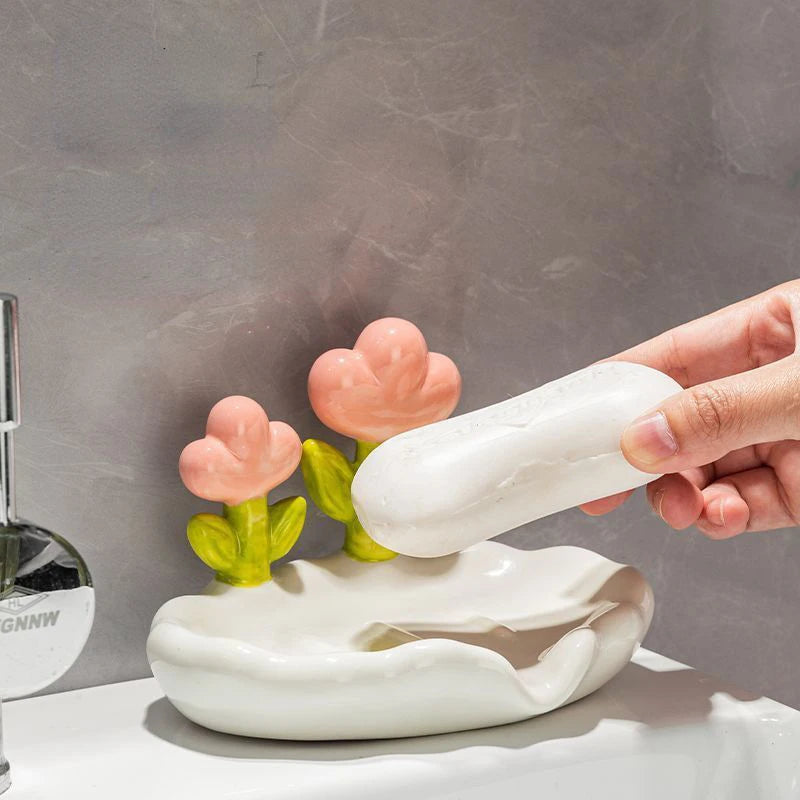 Decorative Flower Soap Dish with Drainage by HitMyNeed